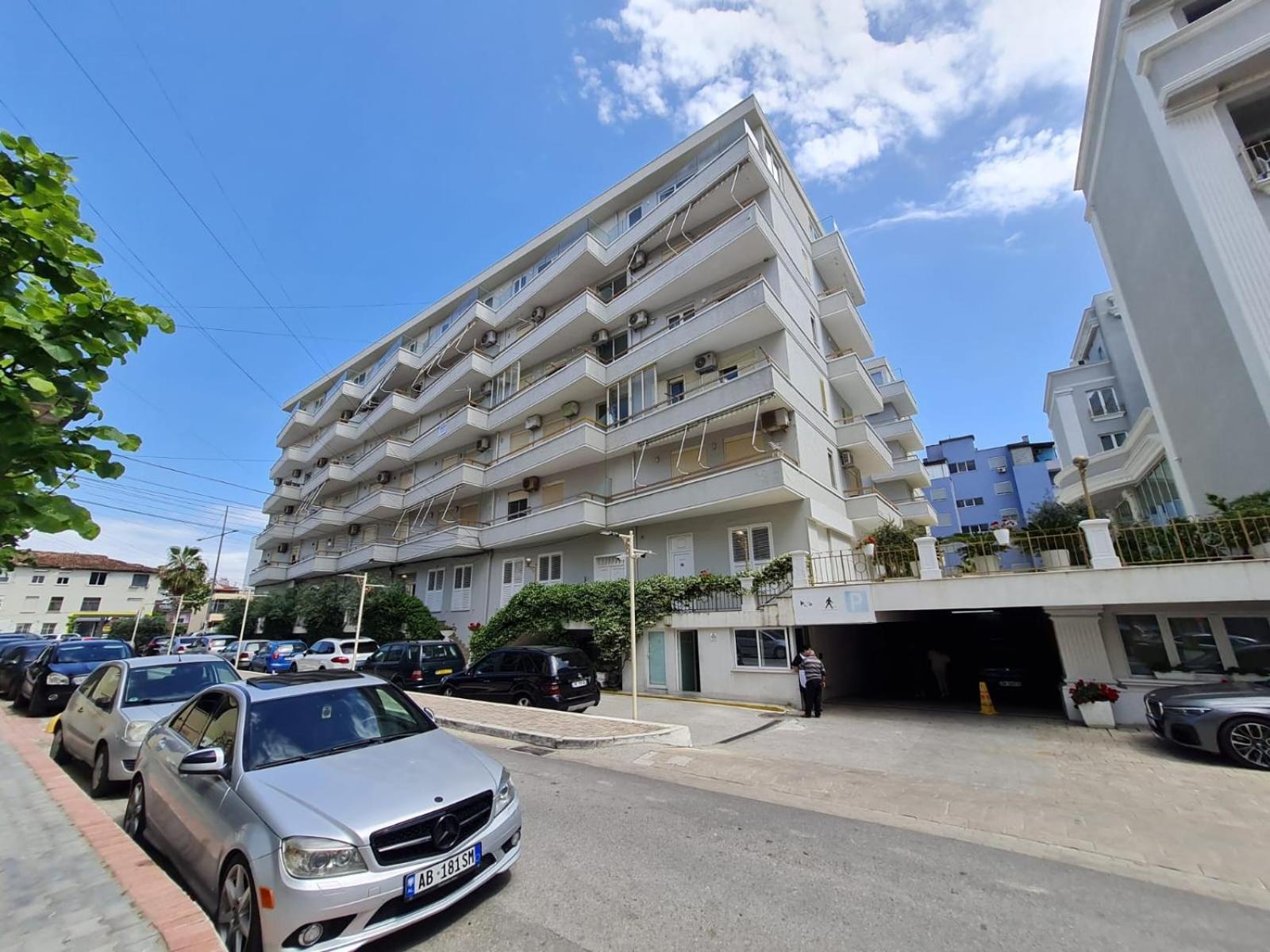 Sara-El Seaside Apartment Драч Екстериор снимка